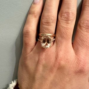 Rose Gold Ring with a Beautiful Morganite